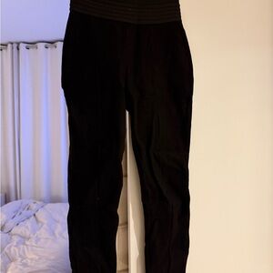 Black High-Waisted leggings